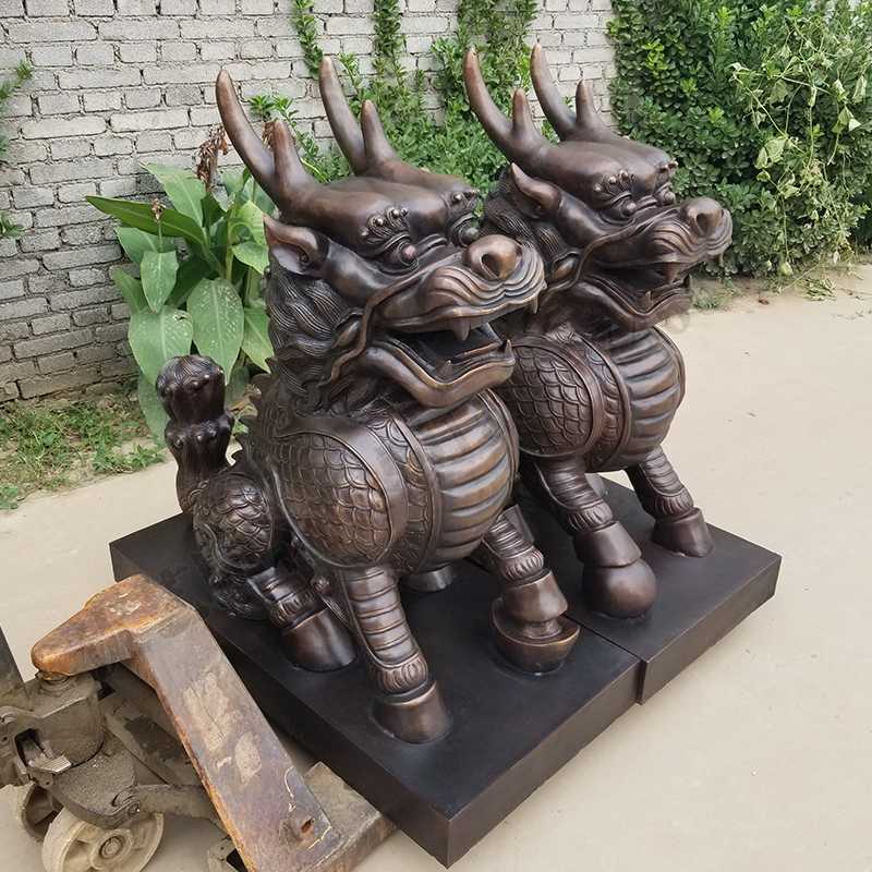 銅麒麟雕塑，銅麒麟擺件，鎮(zhèn)宅風(fēng)水麒麟
